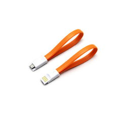 逸美达Micro USB炫彩磁力面条式数据充电线 时尚与实用的完美结合